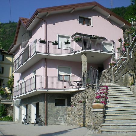 Апартаменти Casa Nora Дервіо Екстер'єр фото
